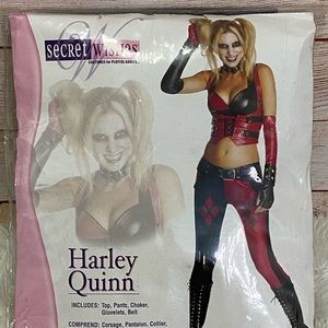Harley Quinn Costume Cosplay Outfit NEW Medium Batman